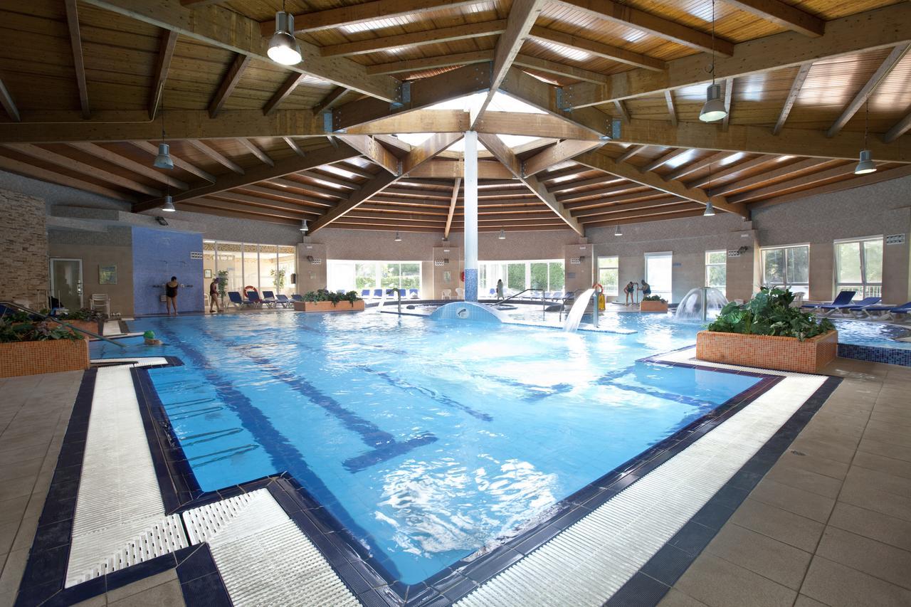 Termas De Cuntis - Hotel Castro Do Balneario Екстер'єр фото